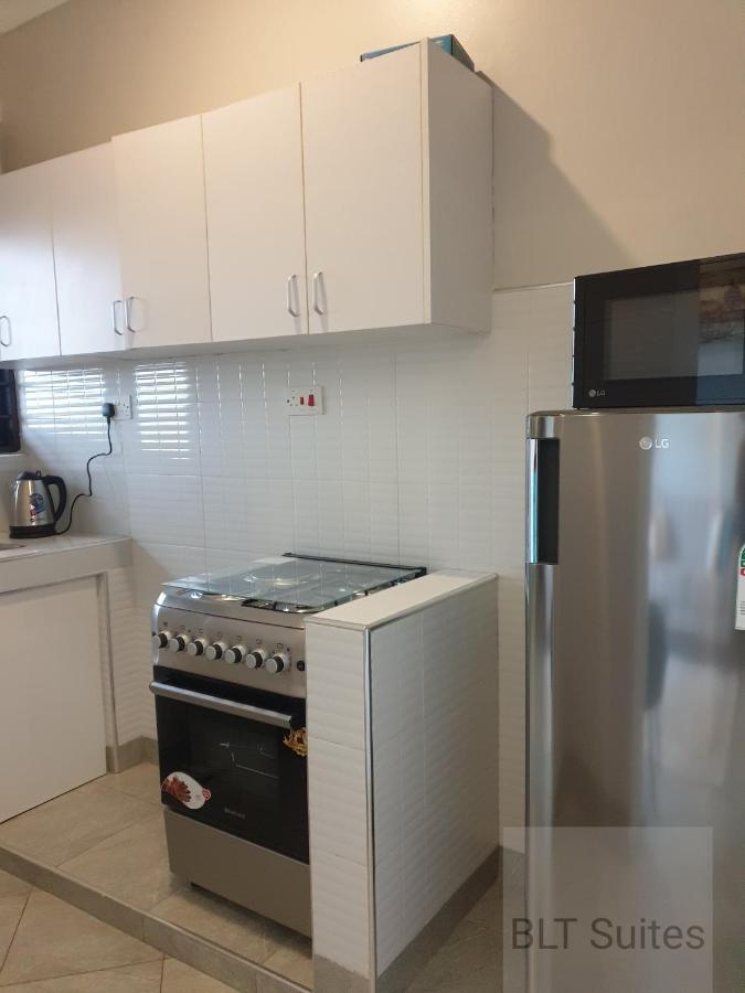 Blt Suites - Furnished Apartments 캄팔라 외부 사진