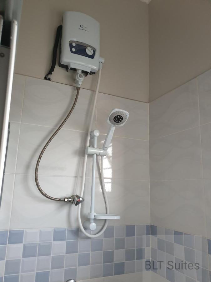 Blt Suites - Furnished Apartments 캄팔라 외부 사진